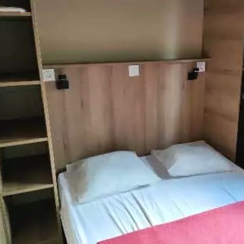 CHALET 5 personnes - Grand Confort Morea 3 Pièces 5 Personnes Climatisé + TV