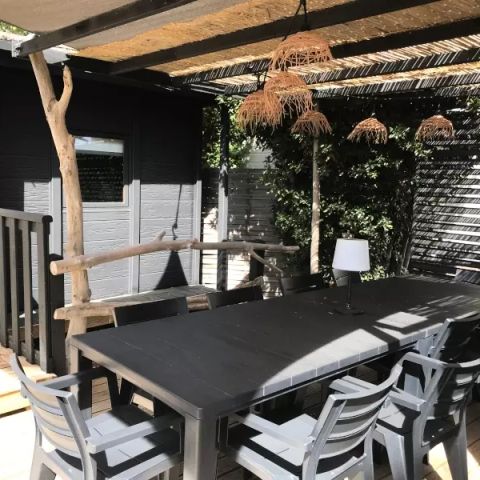 BUNGALOW 10 personnes - Cabanon Tribu 5 Pièces 10 Personnes Climatisé + TV