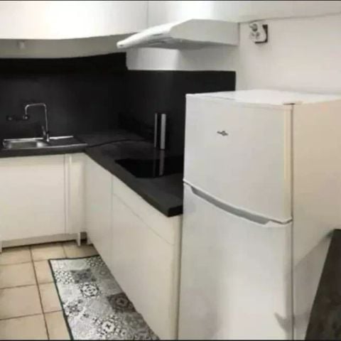 Apartement 2 Personen - 2 Zimmer 2 Personen Klimatisiert + TV