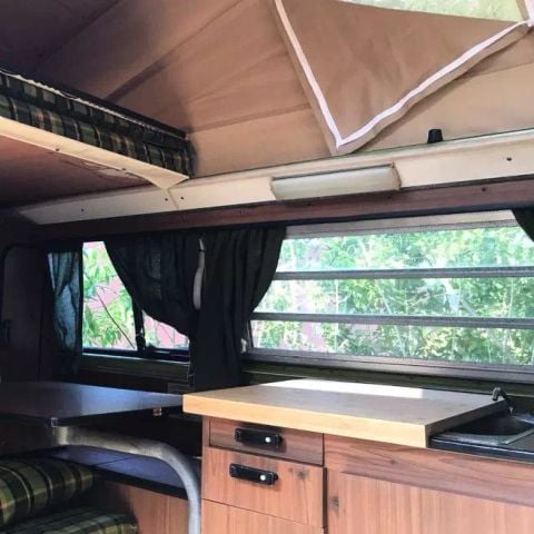HÉBERGEMENT INSOLITE 4 personnes - Combi Vintage 2/4 Personnes Sans Sanitaire