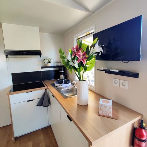 Stacaravan 6 personen - MH EVASION, 33.3m², 3 slaapkamers, air-conditioning, Terras