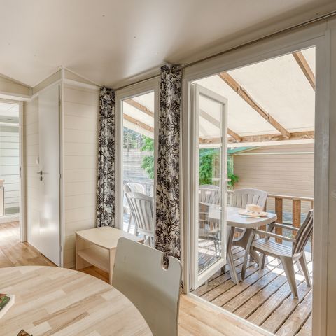 Mobilheim 8 Personen - Le Baou SPA - überdachte Terrasse