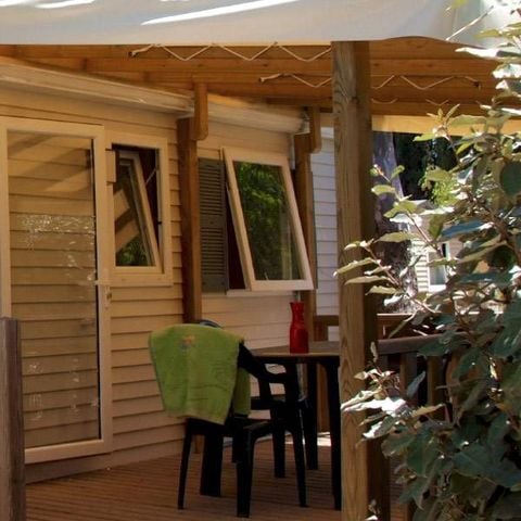 Stacaravan 2 personen - Stacaravan Océane - 26m² - 2 kamers + Overdekt terras