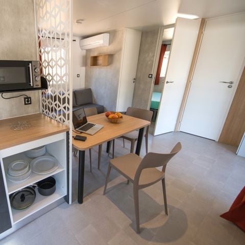 BUNGALOW 8 personnes - 3 chambres - CLIM - LV