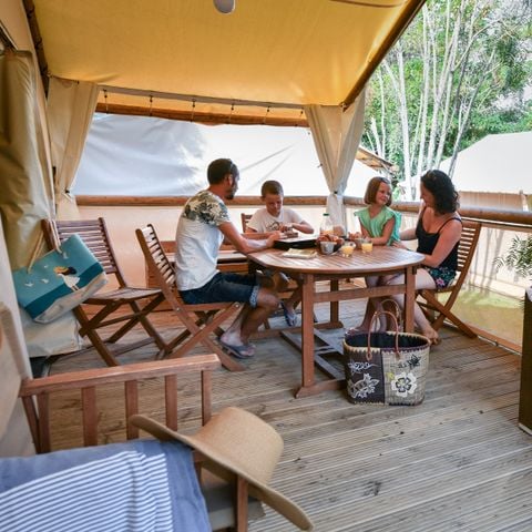 TENDA IN TELA E LEGNO 4 persone - ALLOGGIO MAASAI