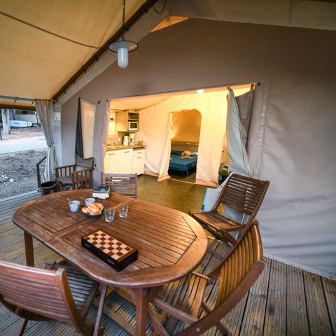 TENDA IN TELA E LEGNO 4 persone - ALLOGGIO MAASAI