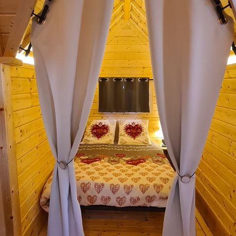 HÉBERGEMENT INSOLITE 2 personnes - Kota, bain Nordique & Sauna + cadeau de bienvenue