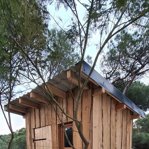 HÉBERGEMENT INSOLITE 2 personnes - Tipi & Spa + cadeau de bienvenue