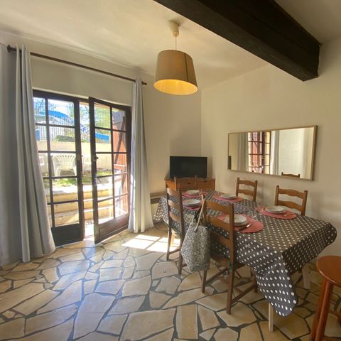 LANDHAUS 5 Personen - Klassisch - 2 Schlafzimmer