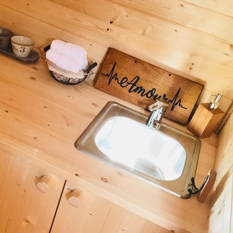 UNIEKE ACCOMMODATIE 4 personen - Premium Ongebruikelijke Mini Magische Hut