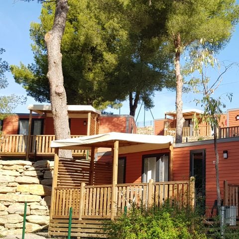 MOBILHOME 6 personas - CONFORT PLUS 3 habitaciones 8.81mx4m (33m²) + aire acondicionado + lavavajillas + terraza + tv