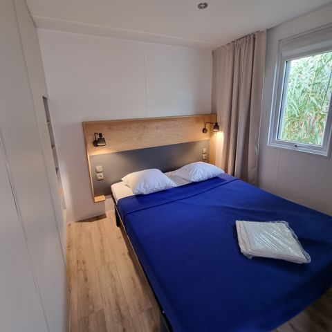 Mobile home 6 persons - CONFORT PLUS 3 bedrooms 8.81mx4m (33m²) + air conditioning + dishwasher + terrace + tv