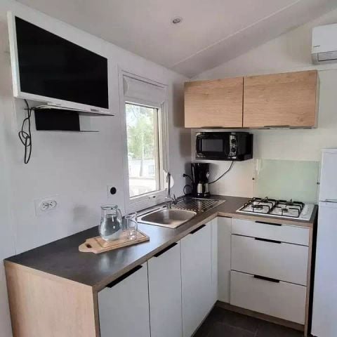 BUNGALOW 4 personnes - Mobil-Home Figuerolles 3 Pièces 4 Personnes Climatisé + TV