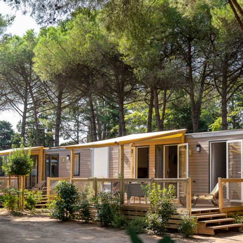 CASA MOBILE 4 persone - Cottage Privilège Plus TV Clim - 2 Camere da letto / 2 Bagni - 4 posti letto