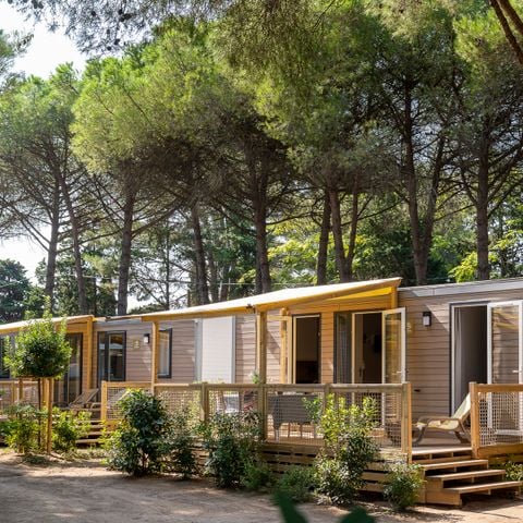 CASA MOBILE 4 persone - Cottage Privilège Plus TV Clim - 2 Camere da letto / 2 Bagni - 4 posti letto