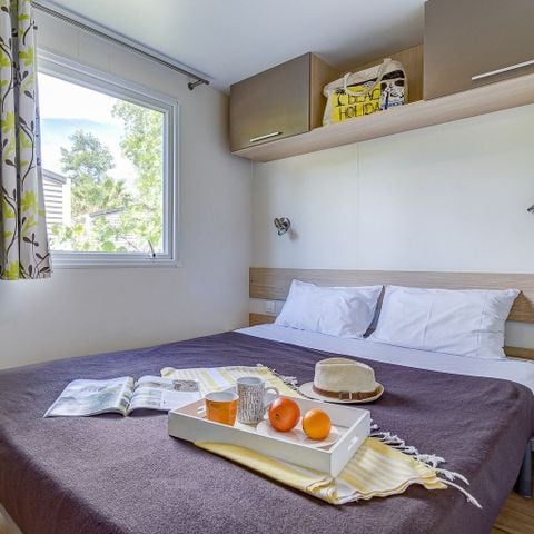 MOBILE HOME 5 people - COTTAGE 4/5p 2 bdrm air-conditioning **)