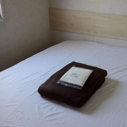 MOBILHOME 4 personas - (sin instalaciones sanitarias)