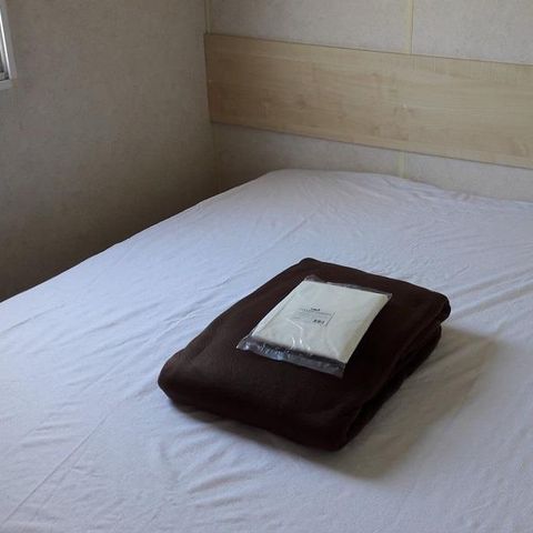 MOBILHOME 4 personas - (sin instalaciones sanitarias)