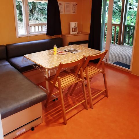Stacaravan 4 personen - 24m2, 2 slaapkamers (n°24 en n°27) geïntegreerd terras