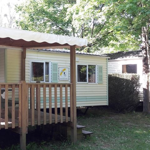 MOBILHOME 4 personnes - 24m2, 2 chambres ( n°24 et n°27) terrasse intégrée