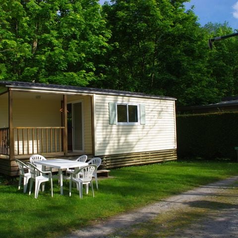 MOBILHOME 4 personnes - 24m2, 2 chambres ( n°24 et n°27) terrasse intégrée