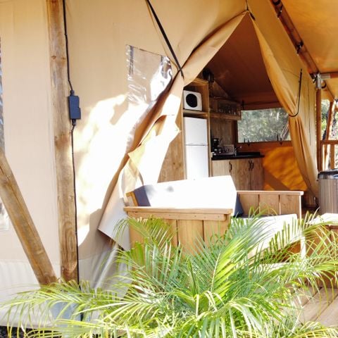 Tente en toile et en bois 4 personnes - Eco-Lodge WOODY 2 chambres
