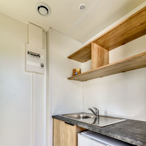 Kampeerplaats - Premium kampeerplaats met privé sanitair voor 2 personen