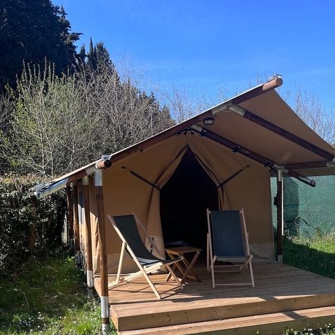 BUNGALOW TOILÉ 6 personnes - Insolite Team Essentiel:  3 chambres, SDB, Cuisine et dépendance tente avec lit double