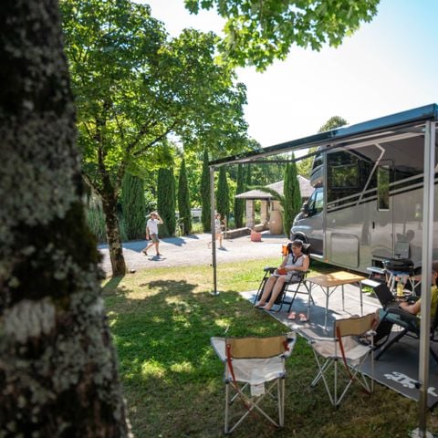 EMPLACEMENT - Confort avec électricité