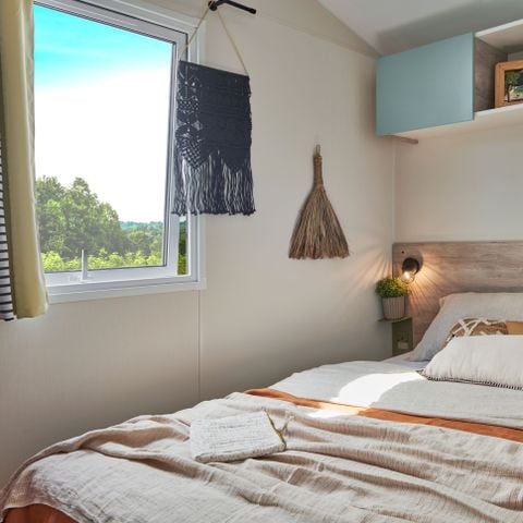 BUNGALOW 5 personnes - Mobil Home Prestige - 27m²  2 chambres (Clim, TV, LV) -