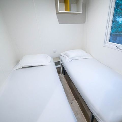 BUNGALOW 6 personnes - Comfort | 3 Ch. | 6 Pers. | Terrasse simple | Clim.