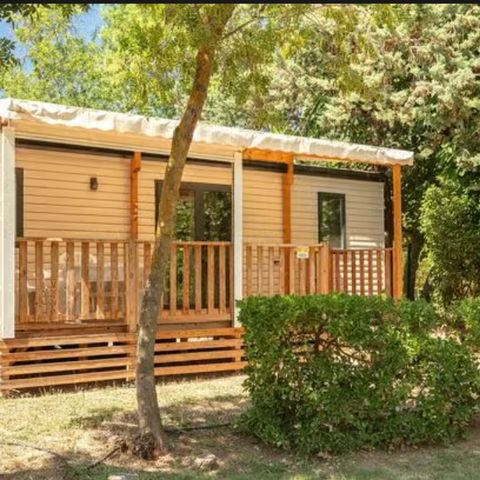 Stacaravan 6 personen - Mobile-home | Premium | 3 slaapkamers | 6 pers. | Verhoogd terras | Airconditioning.