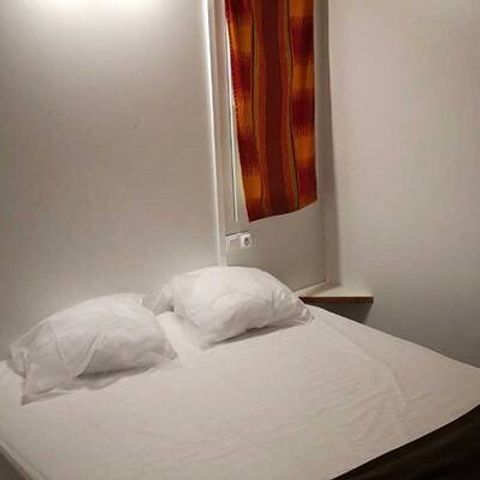 Chalet 5 persons - Chalet | Classic | 2 Bedrooms | 5 Pers | Raised terrace | Air conditioning | TV