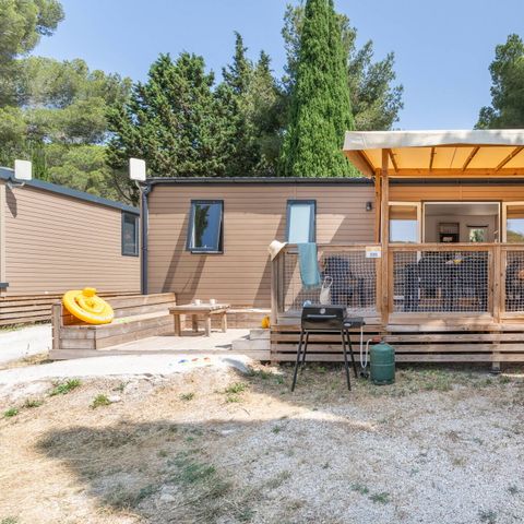 BUNGALOW 6 personnes - Mobil-home | Premium | 3 Ch. | 6 Pers. | Terrasse surélevée | 2 SDB | Clim. | TV