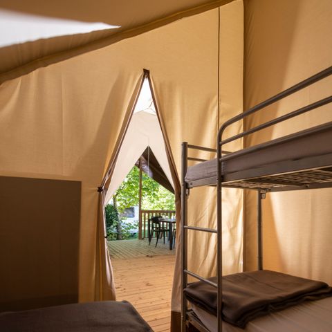 Accommodatie 4 personen - Lodgetent MET sanitaire voorzieningen
