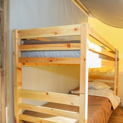 MOBILHOME 4 personnes - Eco Lodge Standard PMR 25m² - 2 chambres, sans sanitaire + terrasse