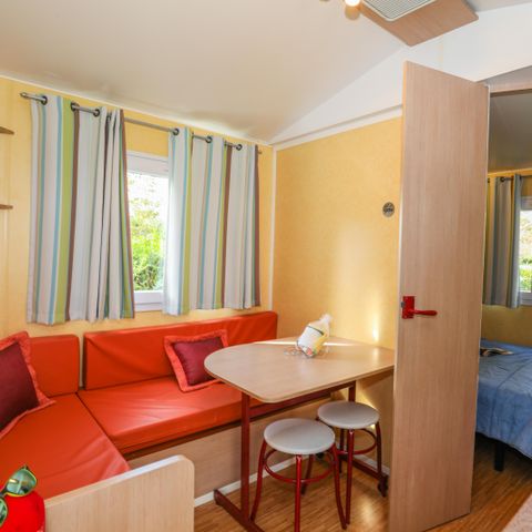 Mobilheim 4 Personen - Standard 16m² - 2 Schlafzimmer, ohne Sanitäranlagen + überdachte Terrasse