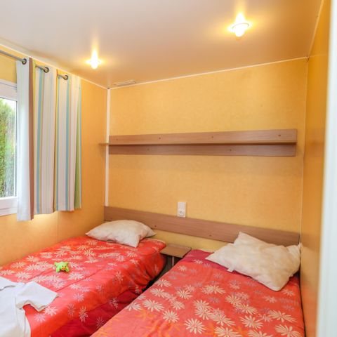 Mobilheim 4 Personen - Standard 16m² - 2 Schlafzimmer, ohne Sanitäranlagen + überdachte Terrasse