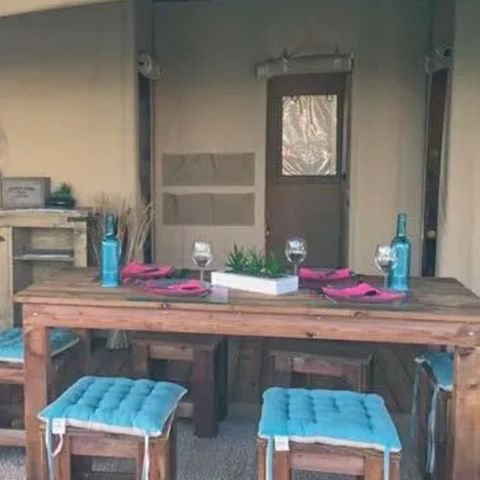 TENDA IN TELA E LEGNO 5 persone - Lodge Cotton Confort 32m² - 2 camere + terrazza coperta