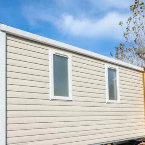 Mobilheim 4 Personen - Loggia Confort 30m² - 2 Zimmer + TV + Terrasse