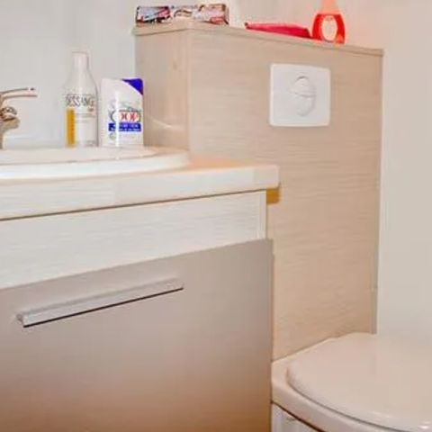 Mobilhome 6 personas - Mobil-home confort 38m² - 3 habitaciones + 2 baños + TV + terraza