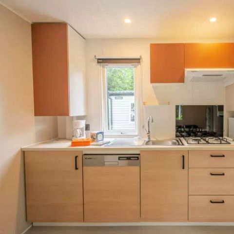 MOBILE HOME 5 people - Loggia Bay 3 Rooms 4/5 People (4 adults + 1 child -12 years) Air-conditioned + TV