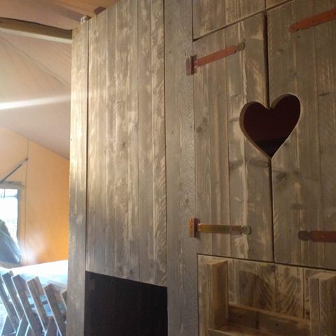 UNUSUAL ACCOMMODATION 6 people - Bergerie Lodge - 2 bedrooms and 1 cabin bed
