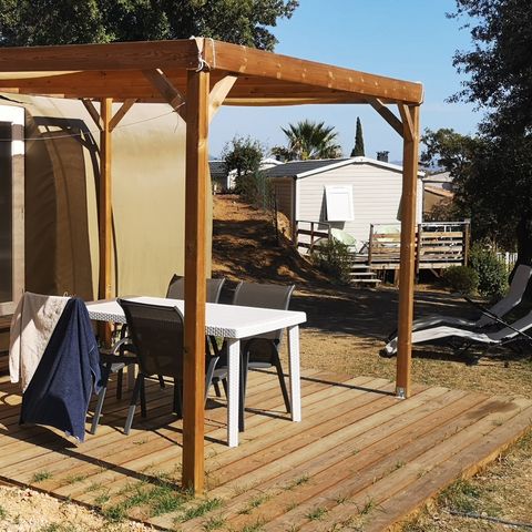 Glampingtent 4 personen - COCO SWEET QUATRO zonder sanitair 16 m²