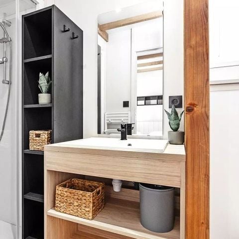 Chalet 5 personen - Baskische Belharra Premium 3 Kamers 5 Personen Airconditioning + TV + Jacuzzi