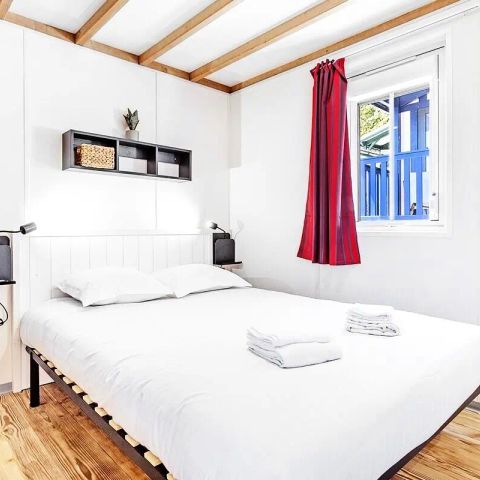 FERIENHAUS 5 Personen - Baskisches Haus „Belharra“, 3 Zimmer, für 5 Personen, klimatisiert + TV