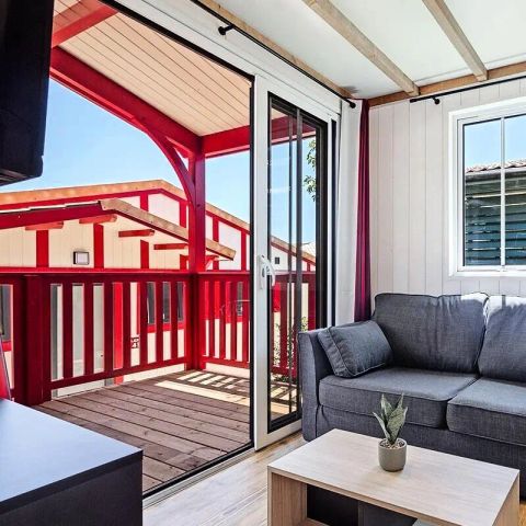 House 5 persons - 3-Bedroom Basque Belharra Holiday Home for 5 People, Air-Conditioned + TV