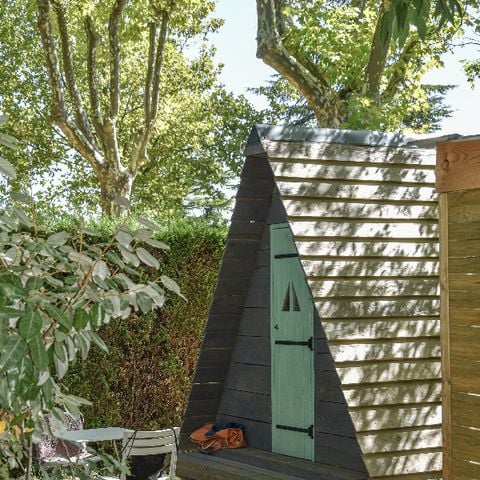 HÉBERGEMENT INSOLITE 2 personnes - Tente bois - 1 chambre -