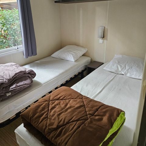 BUNGALOW 5 personnes - Mobil-Home 2 chambres Confort + Clim 28 m²