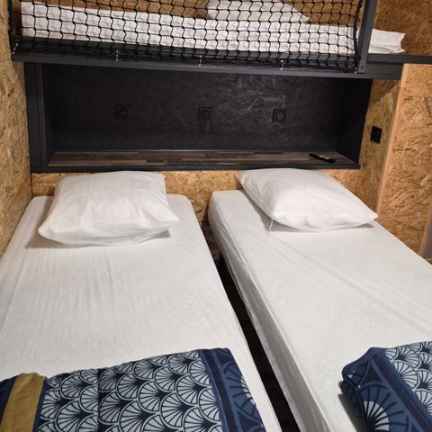 Tente en toile et en bois 3 personnes - Cabane bois Glamping sous toile saharienne